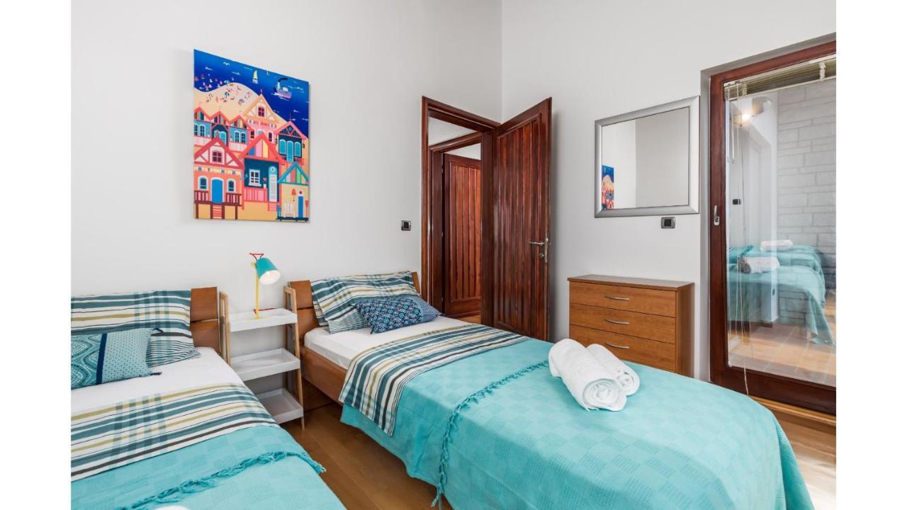 Holiday Home Bellavista Tar-Vabriga Bagian luar foto