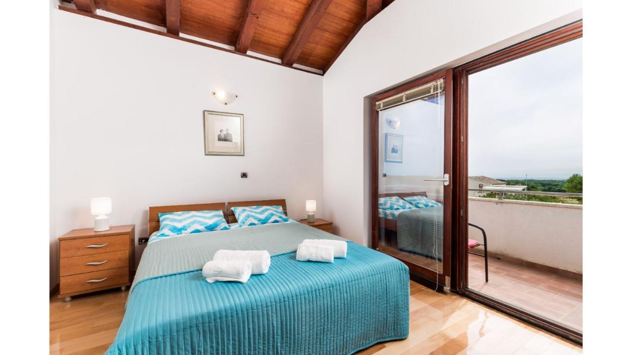 Holiday Home Bellavista Tar-Vabriga Bagian luar foto