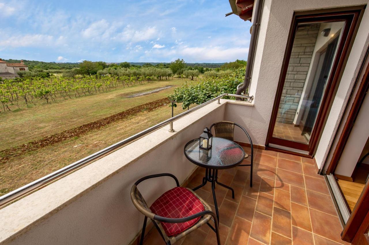 Holiday Home Bellavista Tar-Vabriga Bagian luar foto